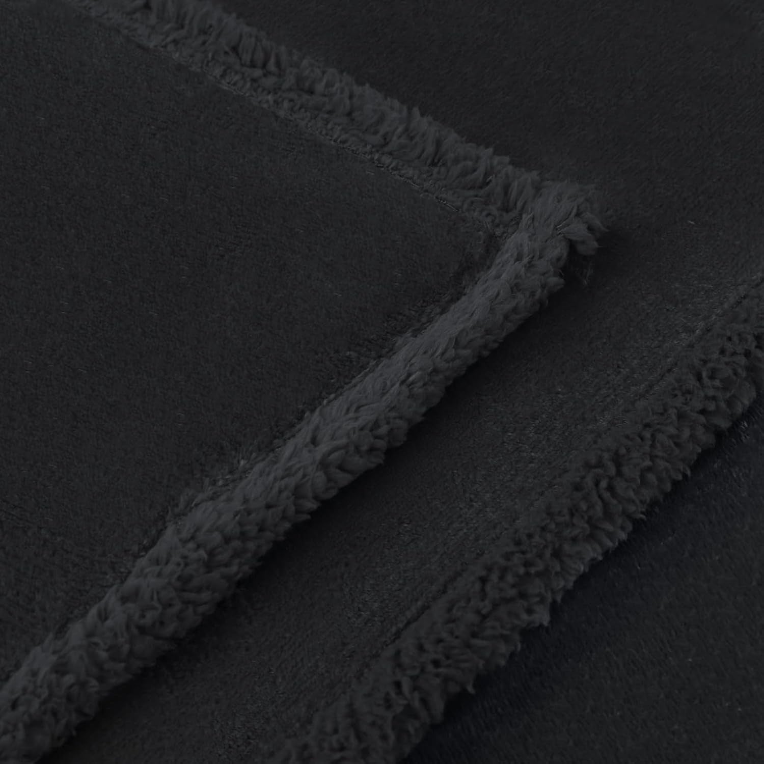 Waterproof Bed Blanket Washable,Soft Sherpa Fleece Puppy Reversible Throw Blankets for Small Dog Cat, Furniture Cover Protector Couch Bed from Liquid Pee and Pet Fur, Black, 40" X 28"
